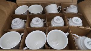 lot 52 image: 6 DOZEN NEW COFFEE CUPS  2 BOXES