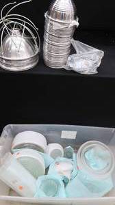 lot 74 image: HUGE BOX OF ASSORTED GLASS AND METAL LIGHT GLOBES