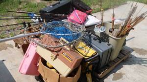 lot 75 image: MYSTERY PALLET