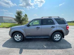 2008 Ford Escape XLT - AWD- 2 OWNERS - 98,779 MILES