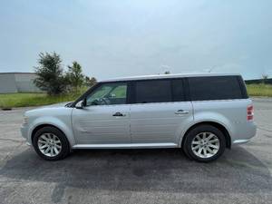 2009 Ford Flex SEL - AWD - 1 OWNER