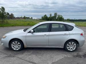 2010 Subaru Impreza 2.5I - AWD - MANUAL