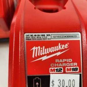 Lot Of Four Milwaukee Rapid Charge 48-59-1808