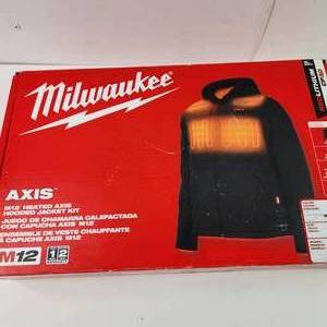 New Milwaukee M12 Heated Axis Hooded Jacket Kit Size 2X