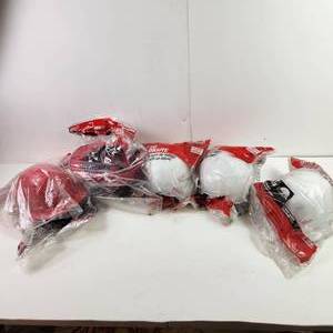 Lot Of Five New Milwaukee Hard Hats 3 White 2 Red