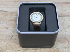 lot 105 image: Relic Wrist Watch