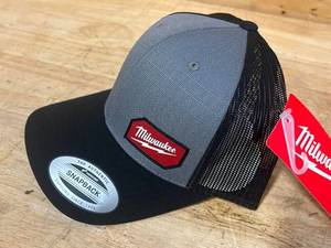 lot 104 image: Gridiron Gray Adjustable Fit Trucker Hat 0718249
