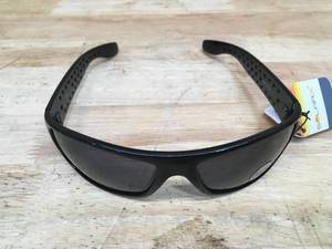 lot 145 image: Lot of 2 - SolarX Sunglasses Model # 9276