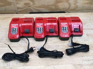 lot 132 image: Lot of 3 - Milwaukee M18 & M12 Rapid Charger Model # 48-59-1808