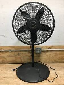 lot 151 image: Lasko Oscillating Fan