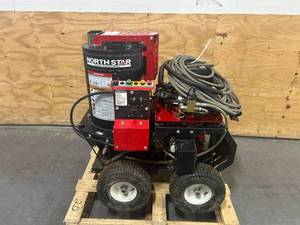lot 174 image: NorthStar Electric Wet Steam and Hot Water Pressure Washer, 2750 PSI, 2.5 GPM, 230 Volts