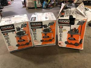 lot 14 image: Lot of Assorted WetDry Shop Vacs Various Models and Conditions   Customer Returns See Pictures