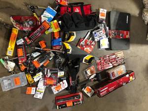 lot 35 image: Huge Lot of Assorted Hand Tools and Hardware Various Models and Conditions   Customer Returns See Pictures