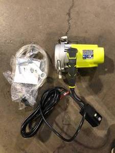 lot 36 image: RYOBI 12 -Amps 4 in. Blade Corded Wet Tile Saw   Customer Returns See Pictures