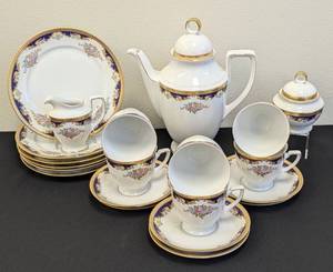lot 50 image: Tischenreut Blue and Gold Floral Tea Set