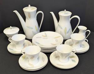 lot 56 image: Rosenthal Mid Century Tea Set