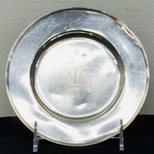 lot 40 image: Sterling Silver A5750 Small Plate  Saucer