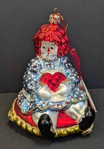 lot 112 image: Kurt Adler Raggedy Ann Glass Ornament