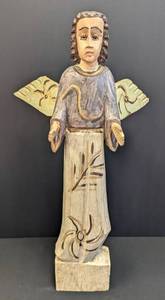 lot 39 image: Carved Guatemala Wood Retablo Art
