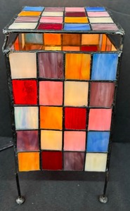 lot 189 image: Vintage Stained Glass Table Lamp