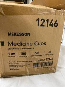 lot 69 image: 1 Case (5000 cups per case) NEW McKesson 12146 100-Pack 1 oz. Non-Sterile Single-Use Graduated Medicine Cups (open box)