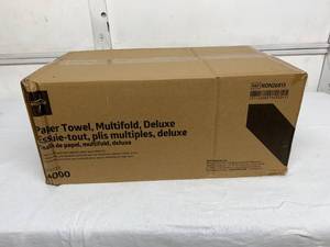 lot 78 image: 1 Case (4000 each) NEW Medline NON26813 Multi-Fold Paper Towels