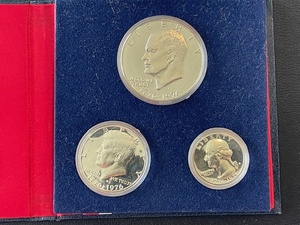 lot 2 image: 1976 Bicentennial Silver Proof Set