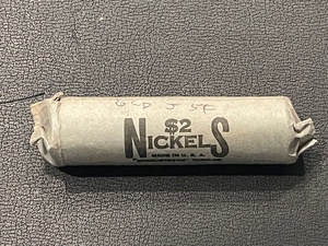 lot 20 image: Jefferson Nickel Roll Older Coins