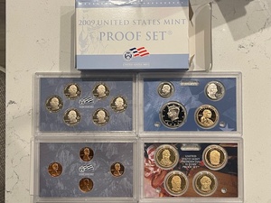 lot 23 image: 2009-S Proof Set