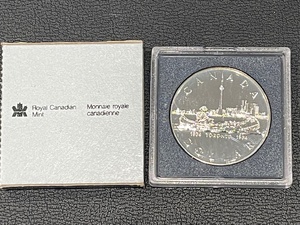 lot 92 image: 1984 Canada Silver Dollar