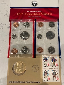 lot 98 image: 1987 P&D Mint Set and 1975 Bicentennial Medallion