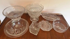lot 15 image: Vintage Glassware including 10 Mikasa Footed Bowl