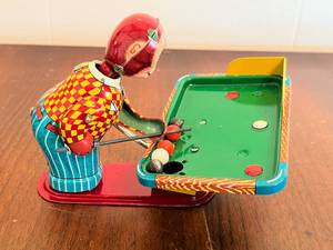 lot 19 image: RARE 1950s Rosko Mechanical TPS Lucky Monkey Playing Billiards Pool Tin Wind Up Toy in Excellent Condition