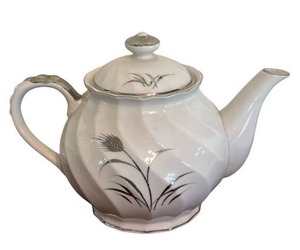 lot 23 image: Vintage Lefton White and Silver Teapots and Other Fine China Including Norleans