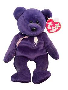lot 33 image: Vintage Beanie Baby Lot including Princess Diana Bear with Tags