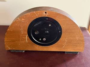 lot 57 image: Vintage Sessions Model W Clock