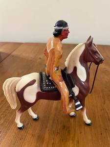 lot 102 image: Vintage 1950s Hartland LONE RANGER TONTO & PINTO Stallion Scout Action Figures