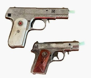 lot 103 image: RARE Vintage 1950s Hubley Army Colt 45 Toy Star Cap Gun & 1950 Hubley Champ Toy Cap Gun Pistol