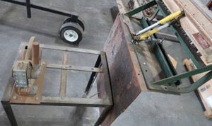SMITHS 180 PLUS BREAK   HOLE PUNCH