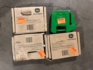 Lot of John Deere Tractor Rear Weight   Customer Returns See Pictures