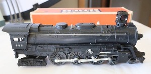 lot 701 image: Vintage Collectible Lionel Train Set wMulti-Control RW Trainmaster Transformer, Lionel Operating Milk CarPlatform No. 3662, Cars, Tracks and Accessories