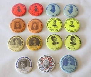 lot 721 image: Collectible Vintage Pin-Backs 1970s Sauk Rapids Indian Days Miss Sauk Rapids...
