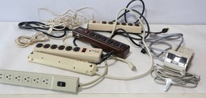 lot 763 image: Electric Power Source Lot