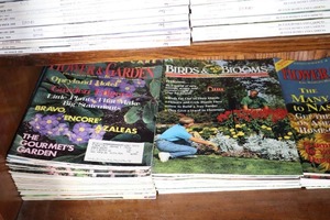 lot 793 image: Vintage Home and Garden Magazines Etc