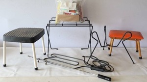 lot 799 image: One-Step Stools, Plant Stands, Seeds to Sow Etc