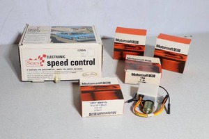 lot 895 image: Sears ELECTRONIC Speed Control, Motorcraft Accessories