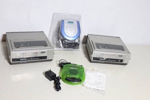 lot 896 image: Vintage Panasonic PV-6000  PV-A600 Portable Video Cassette Recorder Tuner & Timer Etc.