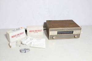 lot 912 image: Radio Clock Movement Etc