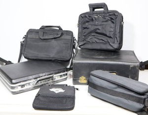 lot 732 image: Brief Case and More