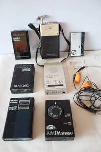 lot 928 image: Vintage Handheld Electronics